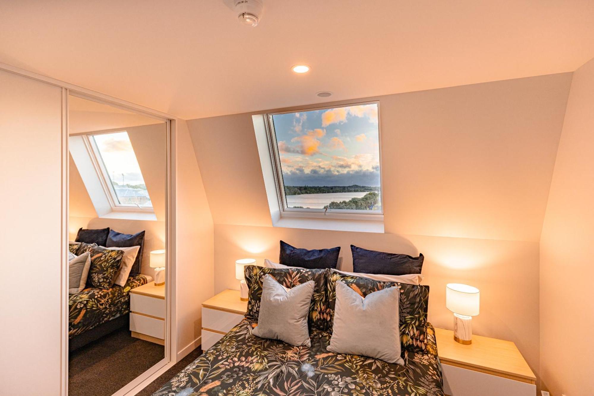 Johnston Apartments - Award-Winning Building, Your Unforgettable Stay 旺格努伊 外观 照片