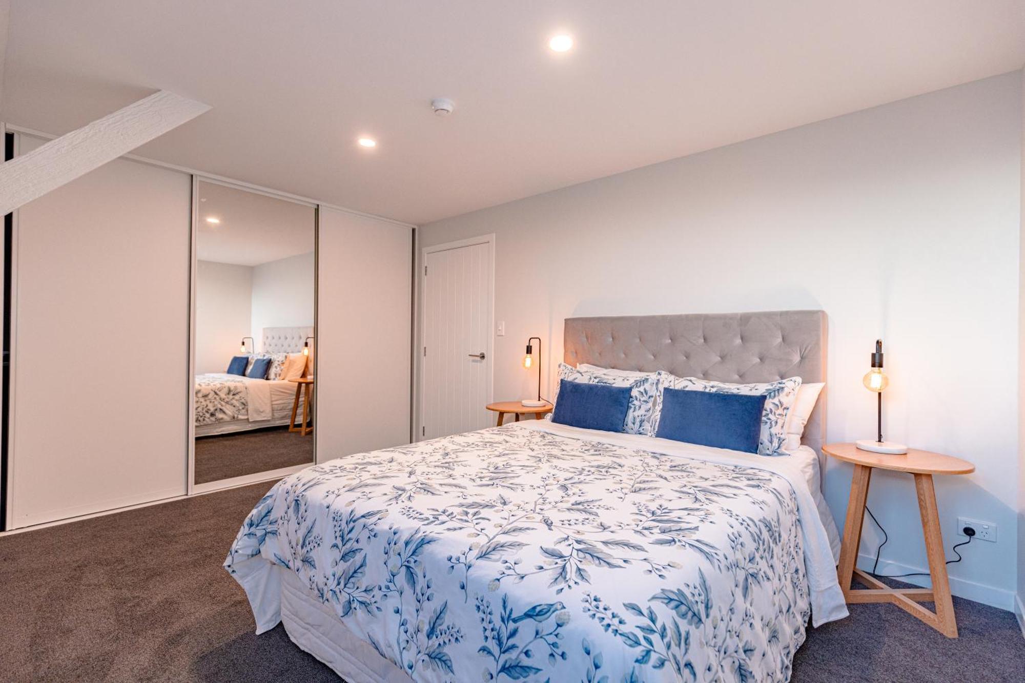 Johnston Apartments - Award-Winning Building, Your Unforgettable Stay 旺格努伊 外观 照片